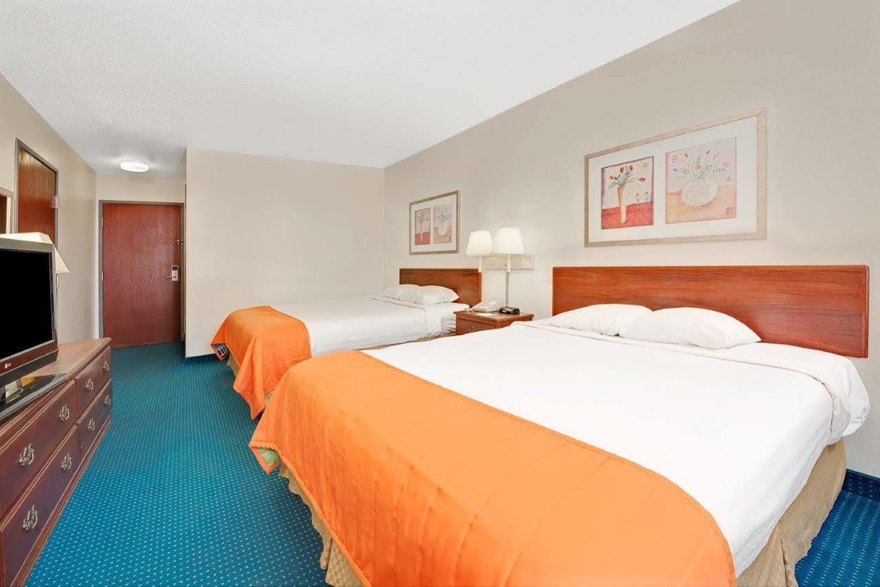 Quality Inn Noblesville-Indianapolis Exterior foto